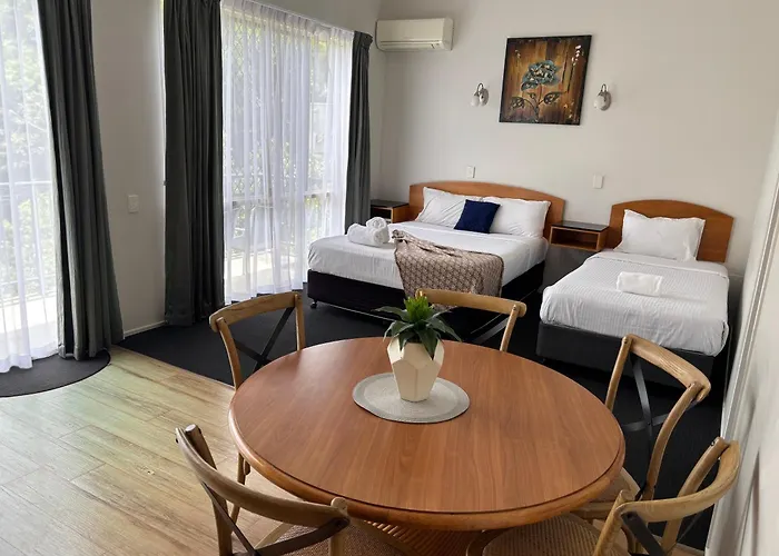 Caboolture Riverlakes Boutique Motel