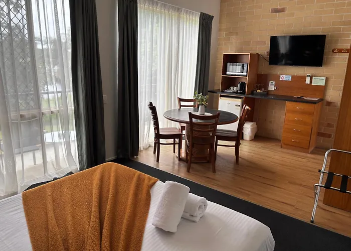 Caboolture Riverlakes Boutique Motel